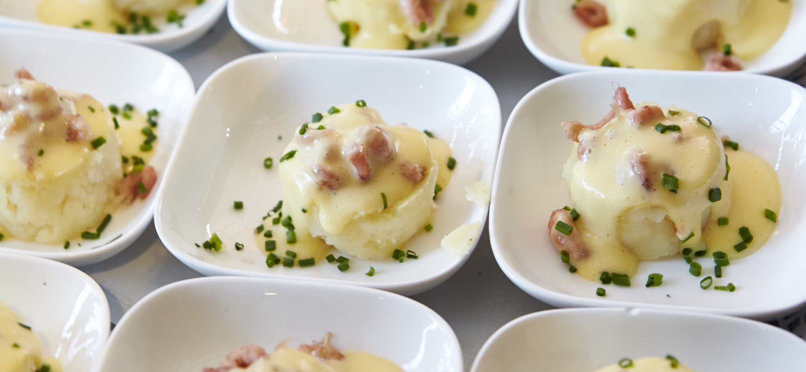 Ten Boogaerde, feestzaal, kortemark, trouwen, brunch, swingdiner, babyborrel, communie, huwelijk, restaurant, traiteur, eindejaar, jubileum, seminarie, feestzaal West-Vlaanderen, trouwfeest, huwelijksfeest, huwelijksbeurs, kerstavond, kerstdag, oudejaar, Nieuwjaar, kreeftenfestijn, sinterklaasbrunch, Valentijn, paashappening, Moederdag, vaderdag, bruidssuite, feestzalen brugge